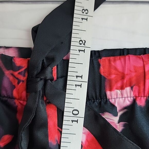 Victoria's Secret red rose print pajama bottom seperates Women's Size M - Picture 9 of 10